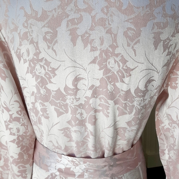 VICTORIA'S SECRET ROBE - Picture 6 of 14